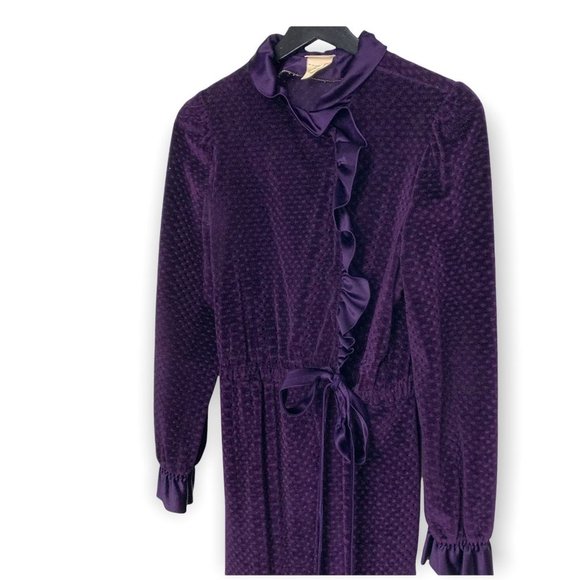 Vintage 80s Purple Satin Textured Velvet Long Robe Small - Picture 2 of 12